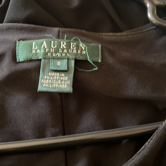 Dress - Picture 5 of 5